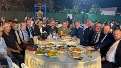 İzmirli Berberler Moral Gecesi’nde Bir Araya Geldi