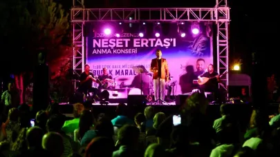 Karabağlar’da Neşet Ertaş Anısına Türkü Dolu Gece