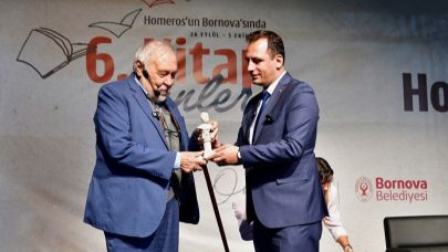 İlber Ortaylı Kitapseverlerle Bornova’da