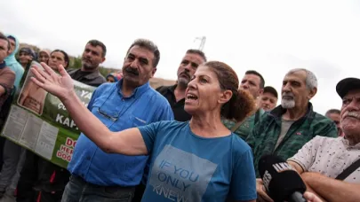 Çiğli’de Çöp Tepkisi: Mahalleli Yolu Kapattı