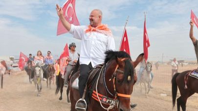Menemen’de Rahvan At Yarışları Coşkusu