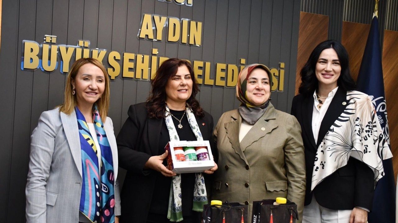 AK Partili Kadın Belediye Başkanları Aydın’da Buluştu