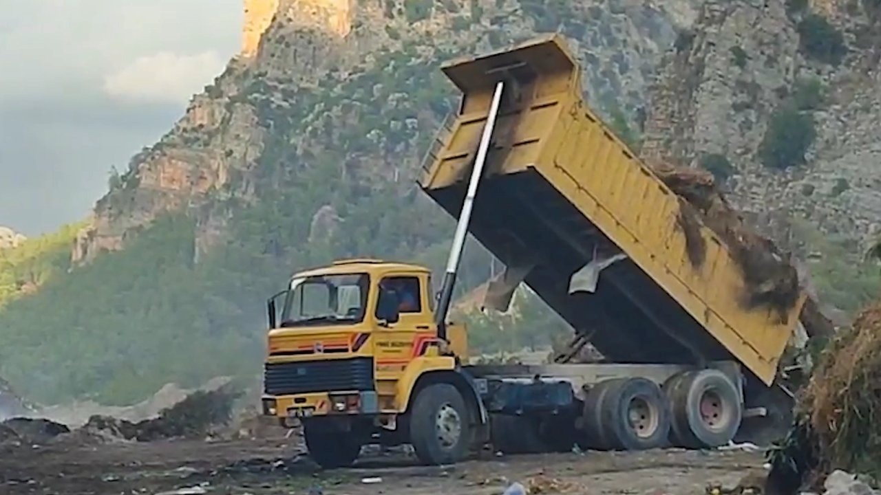 Antalya ve Finike Belediyelerine Atık Cezası