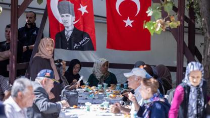 Başkan Tugay gazilerle bir araya geldi