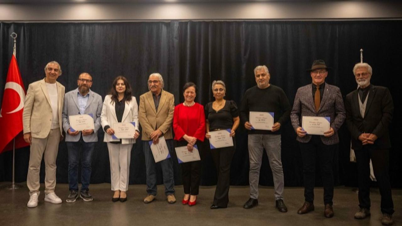 Bornova Kent Söyleşileri’nde Atatürk ve Cumhuriyet konuşuldu