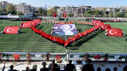 Bornova’da 102. Cumhuriyet Bayramı Coşkusu