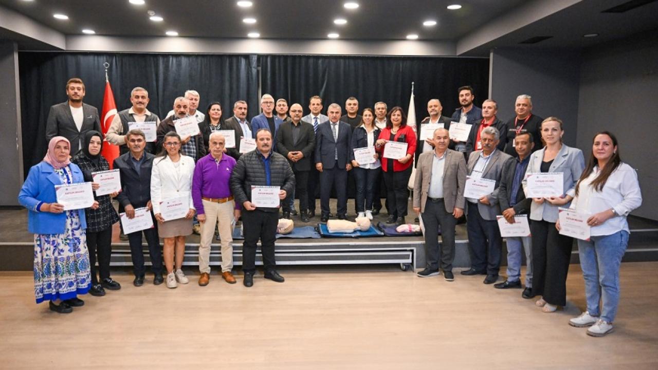 Bornovalı Muhtarlar Hayat Kurtarmayı Öğrendi