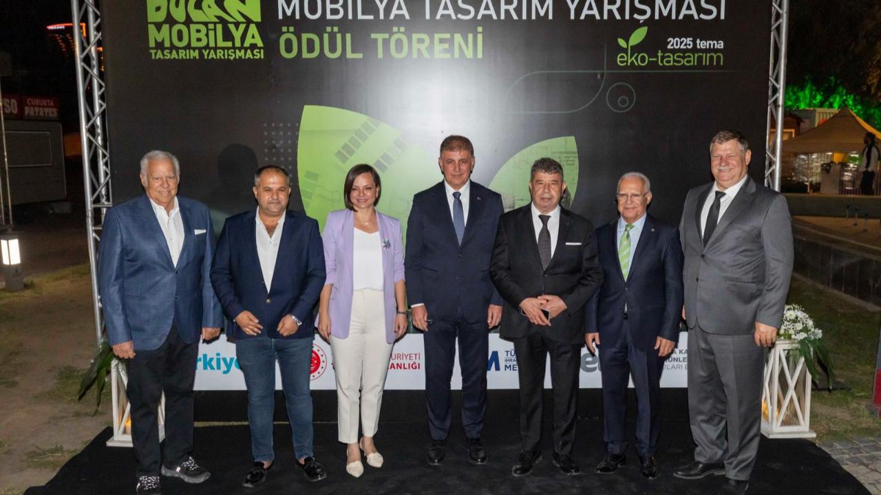 Ezber Bozan Tasarımcılar Ödüllerine Kavuştu
