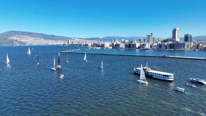 İzmir Körfezi’nde 102 Mil Cumhuriyet Kupası Yat Yarışı Başladı