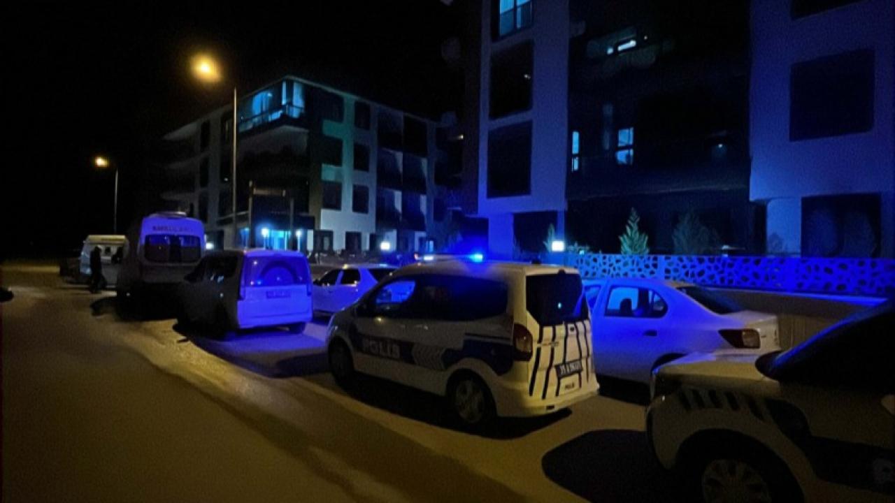 İzmir’de Bir Aile Evinde Ölü Bulundu: 3 Kişi Hayatını Kaybetti