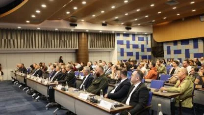 İzmir’de Dönüşüm İçin Dünya Bankası Kredisi Çağrısı