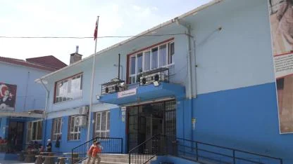 İzmir’in Okullarında Dayanışma Büyüyor
