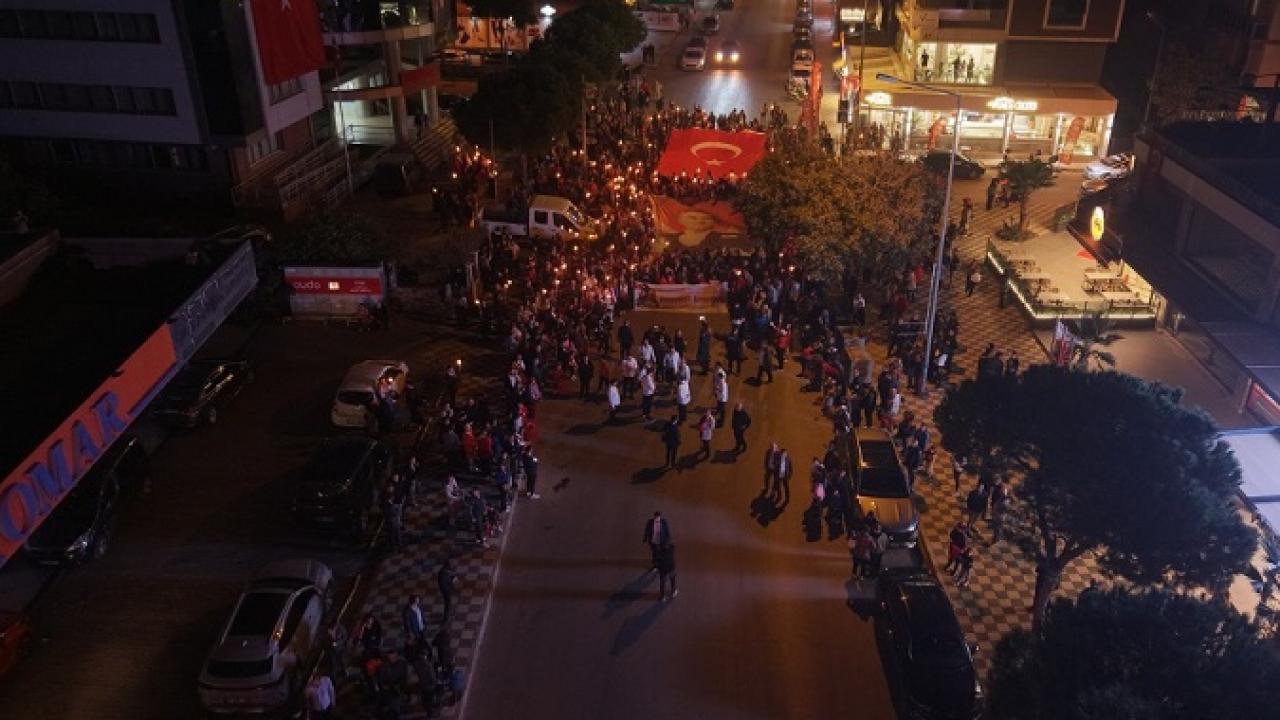 Menderes, Cumhuriyet’in 102. Yılını Coşkuyla Kutladı