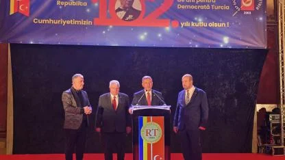 Selçuk Özdağ’a Romanya’dan “Yılın Muhalefet Milletvekili” Ödülü