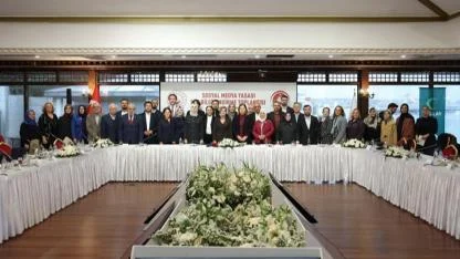 Sosyal Medya Düzenlemesiyle Çocukları ve Geleceği Koruyacağız