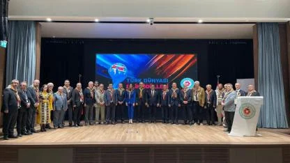 Türk Dünyası Yörük Türkmen Birliği” tarafından verilen “Türk Dünyası Bilim Ödülü” programı Anadolu’nun farklı yerlerinde de yankı buldu.*