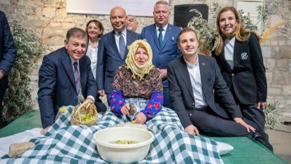 2. Uluslararası Zeytin ve Sanat Festivali Urla’da Başladı
