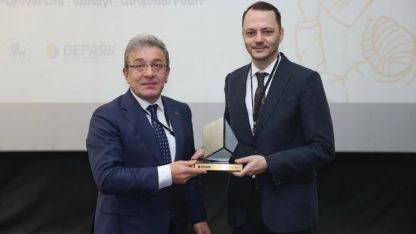 İzmir’de Ar-Ge Ekosistemi Zirvesi Büyük İlgi Gördü