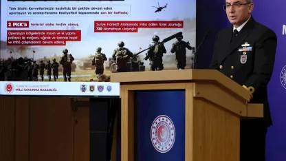 TSK’dan Terör ve Hudut Güvenliği Operasyonları: 2 PKK’lı Teslim Oldu