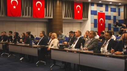 Ege Üniversitesi’nde deri sektörünün geleceği masaya yatırıldı