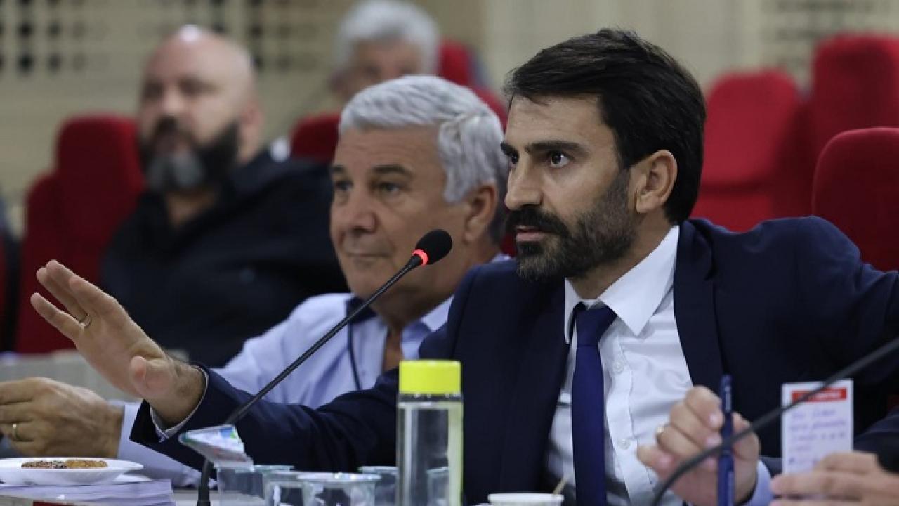 AK Parti’den CHP’li Başkana Sert Yanıt