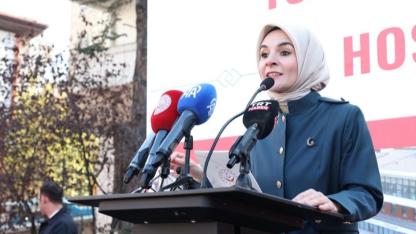 Bakan Göktaş, Nallıhan’da Toplu Açılış Yaptı