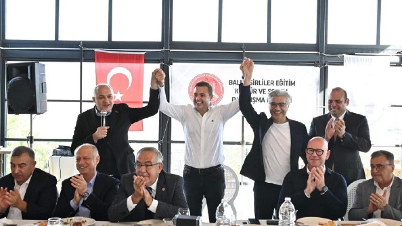 Balıkesirliler İzmir’de Dayanışma Kahvaltısında Buluştu