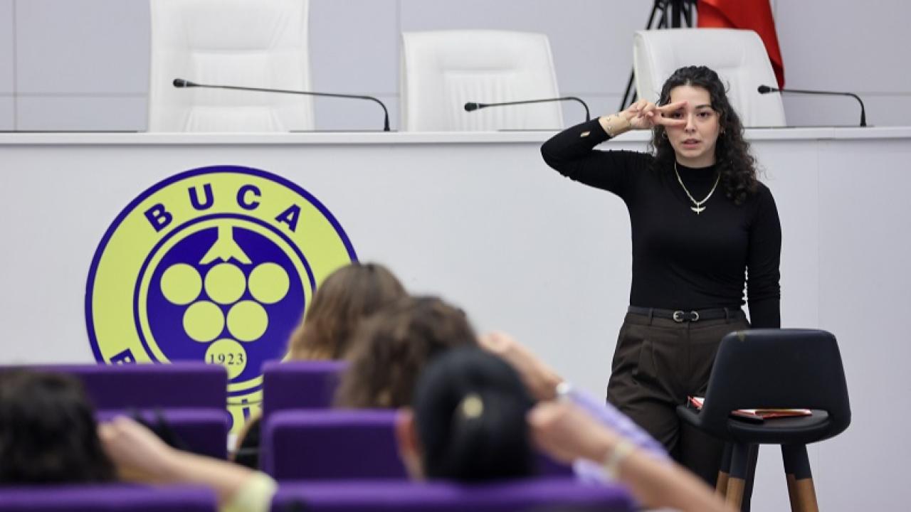 Buca Belediyesi’nden Engelsiz Hizmet İçin İşaret Dili Adımı
