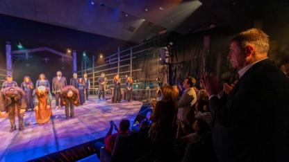 “Cadı Kazanı” İzmir’de prömiyer yaptı