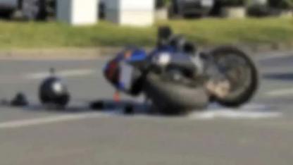 Çeşme Otoyolunda Motosiklet Kazası: 1 Ölü, 2 Yaralı