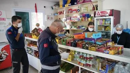 Çeşme’de Market ve Kantinlere Hijyen Denetimi