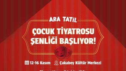 Çeşme’de Miniklere Tiyatro Şenliği