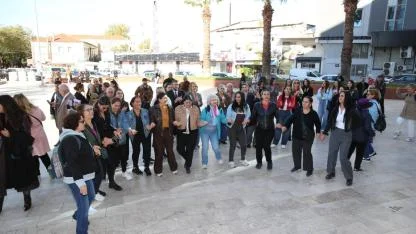 Çiğli’de 25 Kasım Mesajı: “Şiddete Asla!”