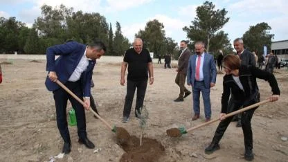 Çiğli’de Çocuk Hakları Bahçesi Açıldı