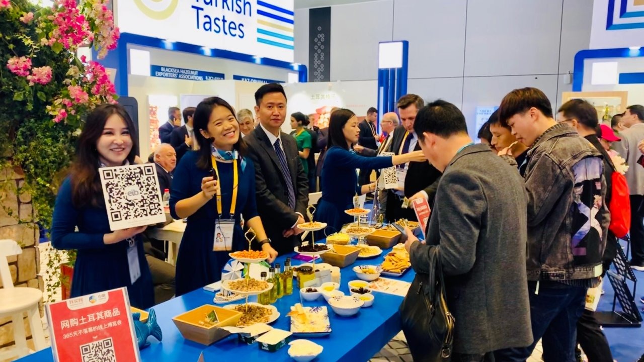 EİB, Türk İhracatını Çin’e Taşıyor