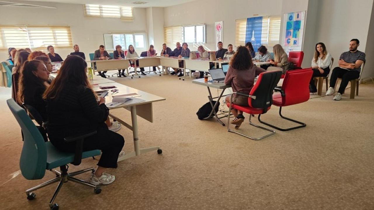 Genç Kadınlar İçin Daha Eşit Kentler İçin İlk Adım İzmir’de Atıldı