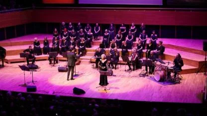 İzmir’de Kadınlar Şiddete Karşı “Eşitliğe Yürüyor”