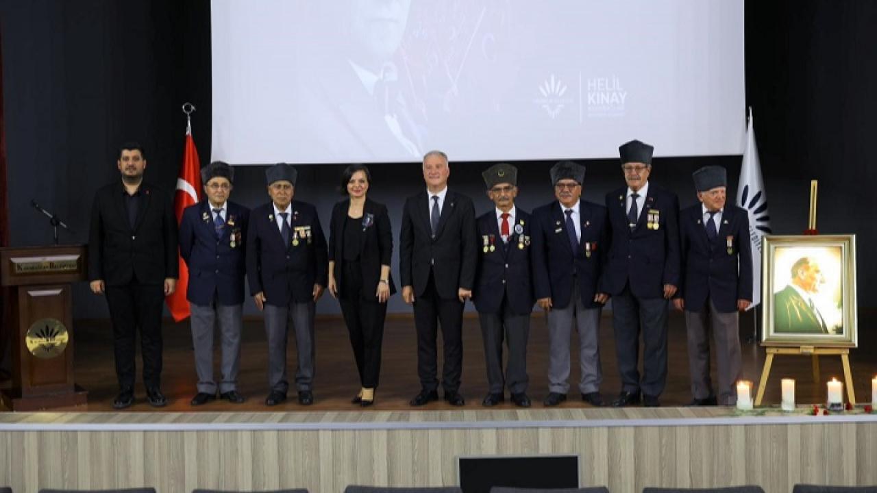 Karabağlar’da 10 Kasım’da Atatürk’ün Bilinmeyen Yönleri Anlatıldı