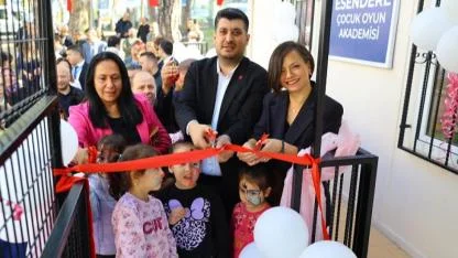 Karabağlar’da Çocuklara Yeni Oyun Akademisi