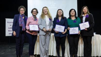 Konak Belediyesi’nden Kadına Yönelik Şiddete Karşı 9 Merkez