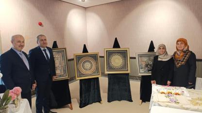 Kur’an kursu öğrencilerinin sergisi gözleri kamaştırdı