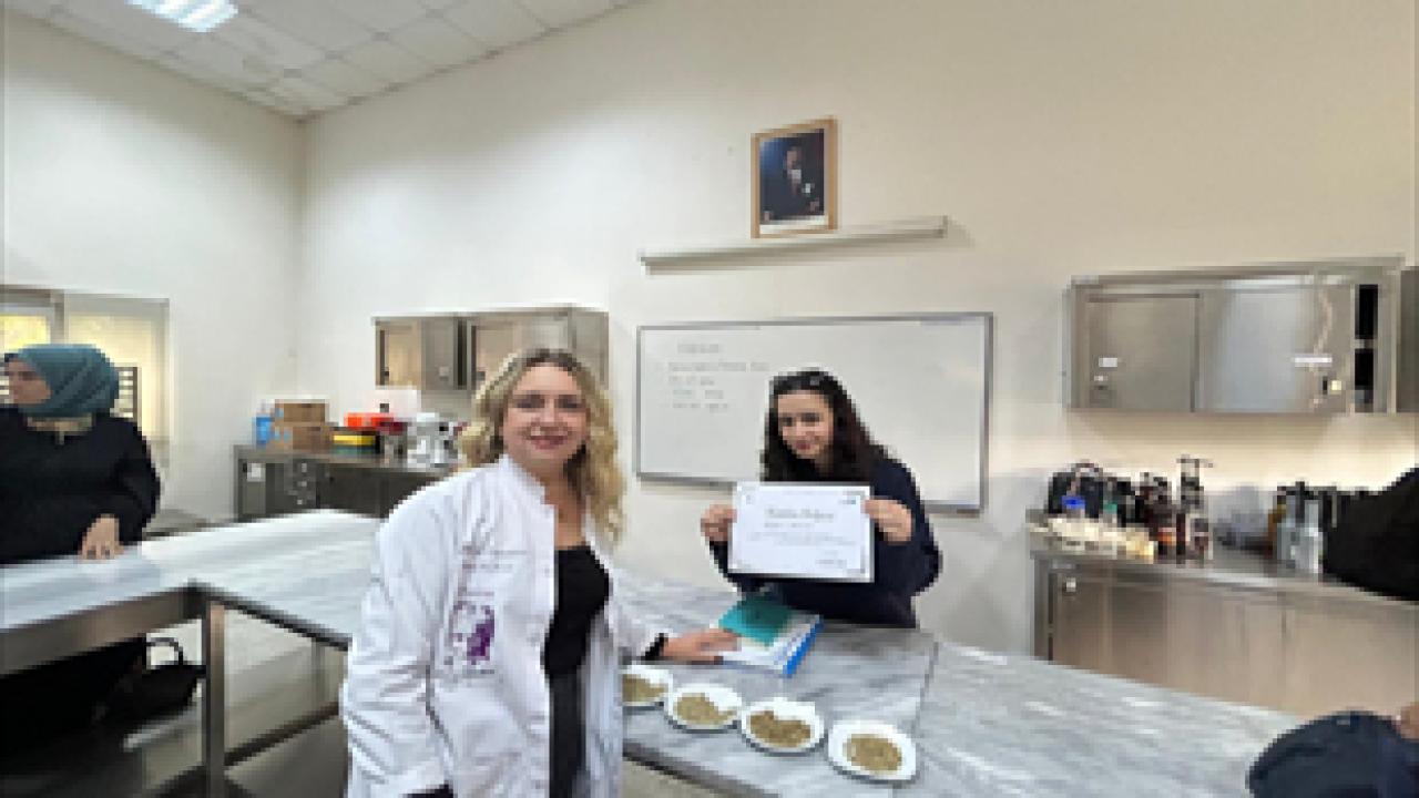 Meslek Fabrikası’nda Sertifika Heyecanı