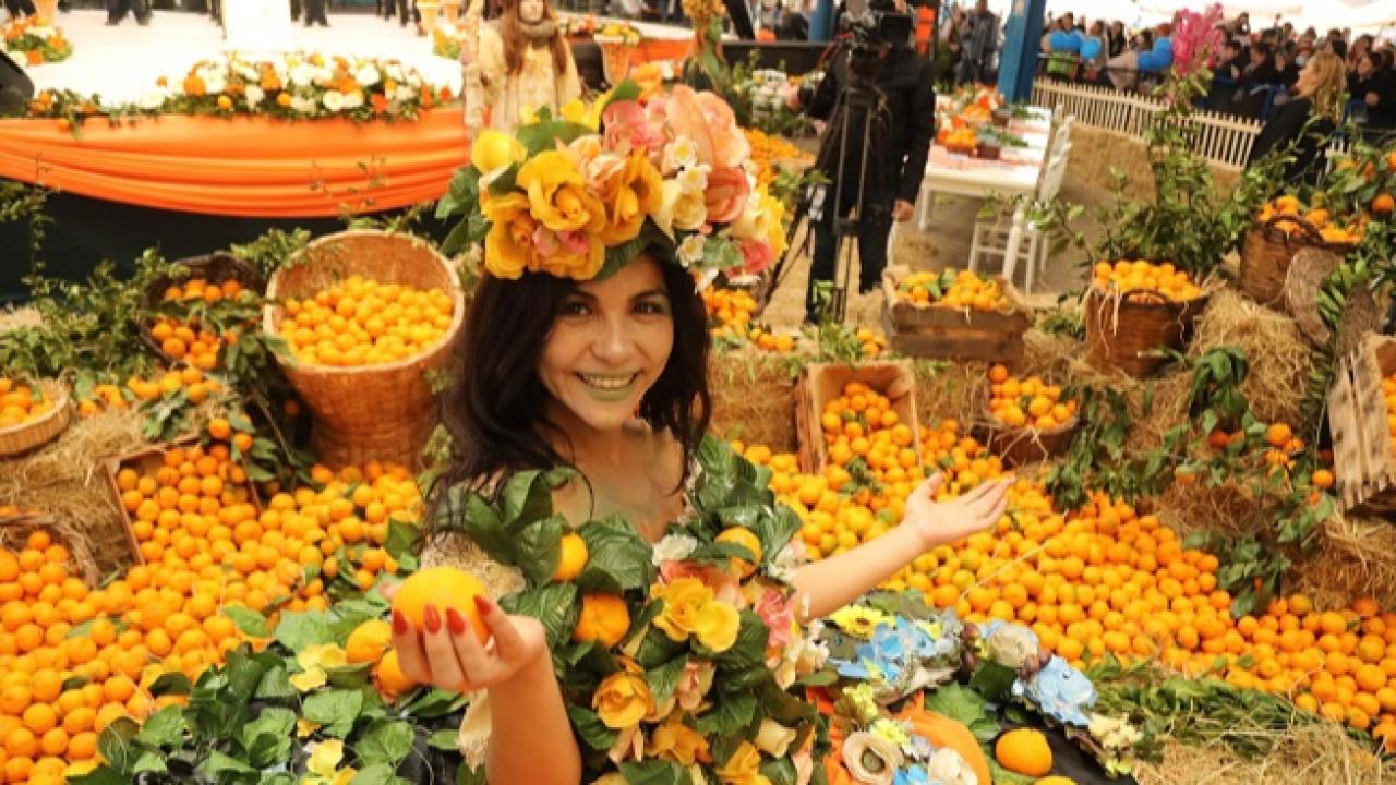 Seferihisar’da 25. Mandalina Şenliği Başlıyor