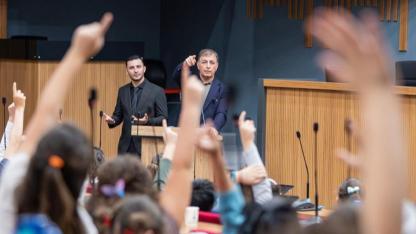 Tugay: “Söz Çocukta, Gelecek Sizde”