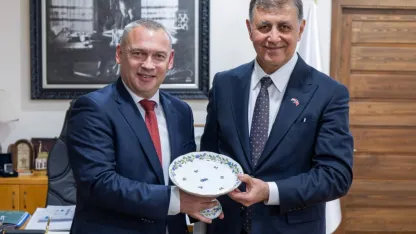 İzmir ve Macaristan için ‘kardeş kent’ adımı