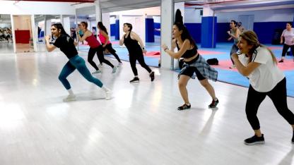 Bayraklı’da Kadınlara Ücretsiz Tae-Bo Kursu