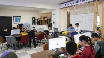 Buca’da Geleceğin Yazılımcıları Yetişiyor