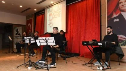Çiğli’de Mahzuni Türküleriyle Anıldı