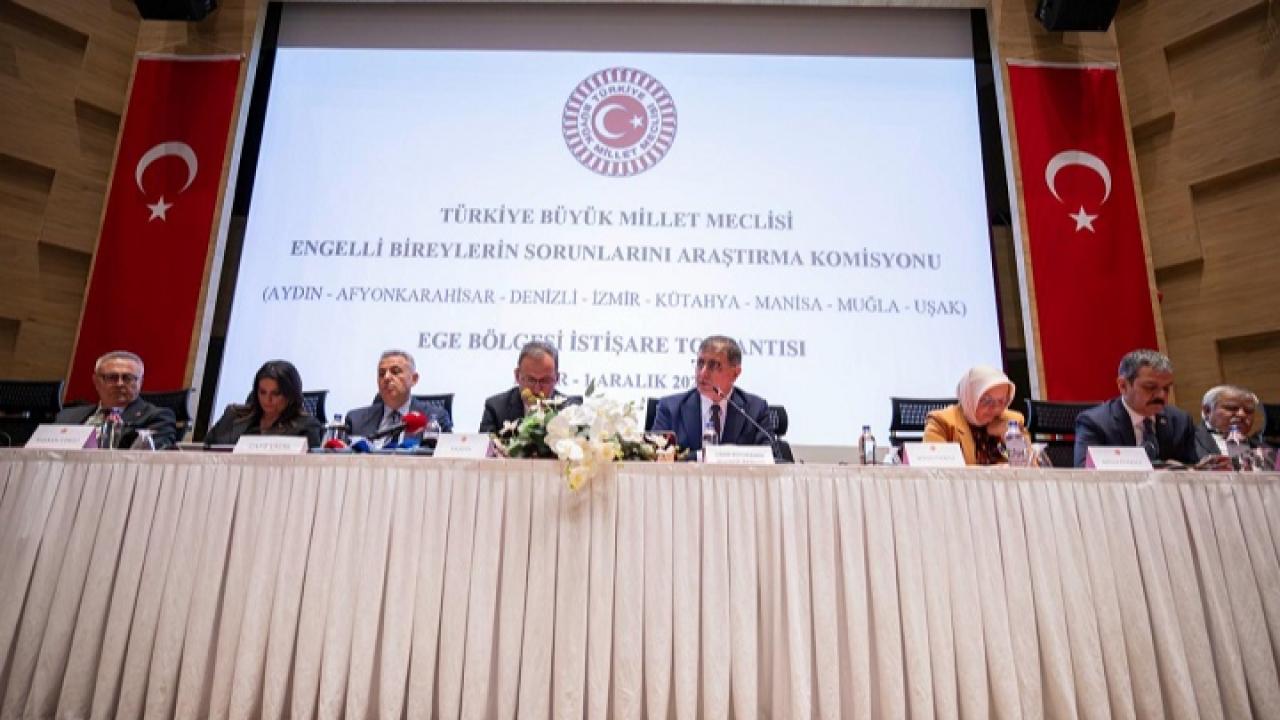 Engelli Bireylerin Sorunları İzmir’de Masaya Yatırıldı