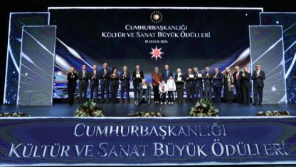 Erdoğan: Kültürümüzü Evrensel Bir Dille Yeniden İnşa Etmeliyiz